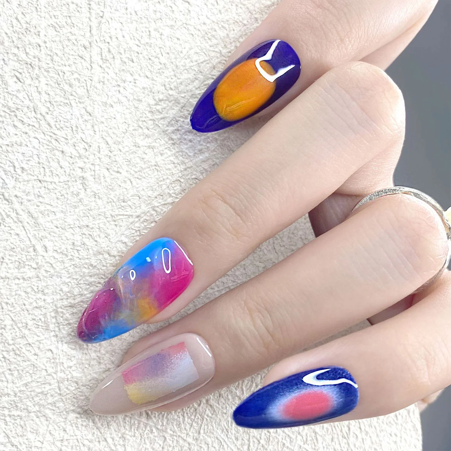 Thumb 2