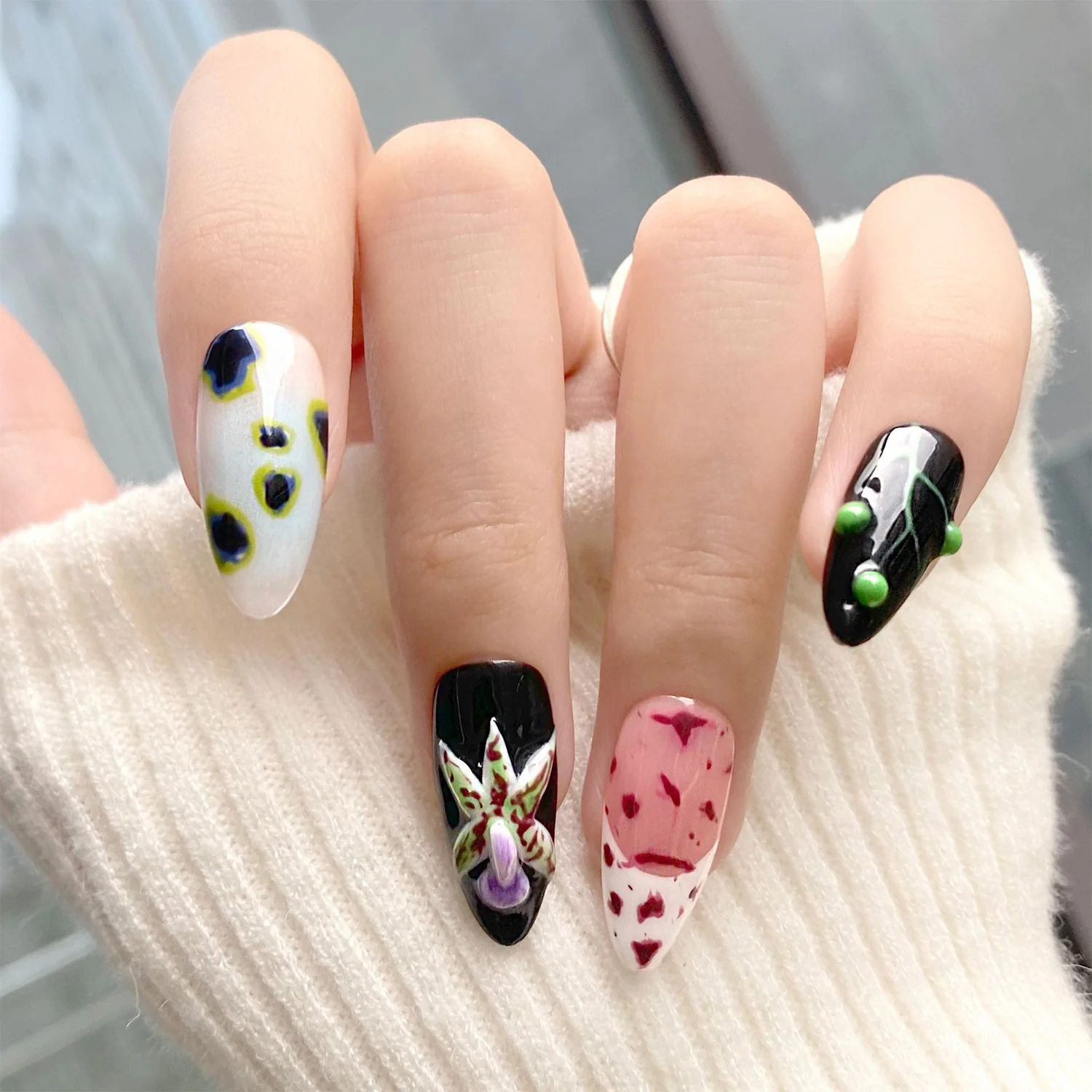 Thumb 2